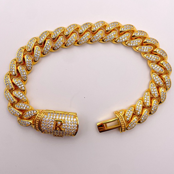 ETEVON Initial “R” Bracelet for Men Link Chain with Box Clasp Cubic Zirconia - Picture 3 of 13